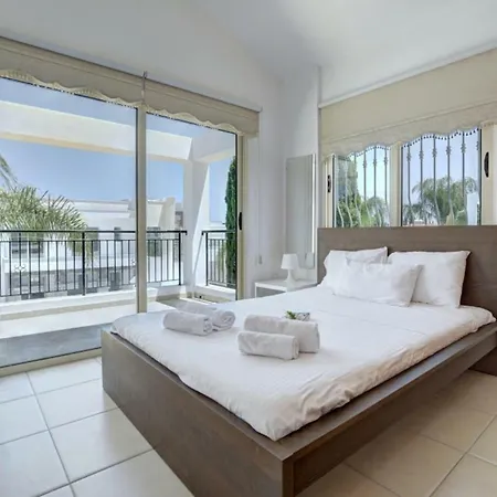 Blue Sea Villa *