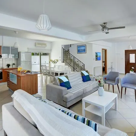 Blue Sea Villa *