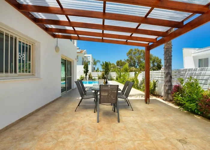 Villa Blue Sea Protarász